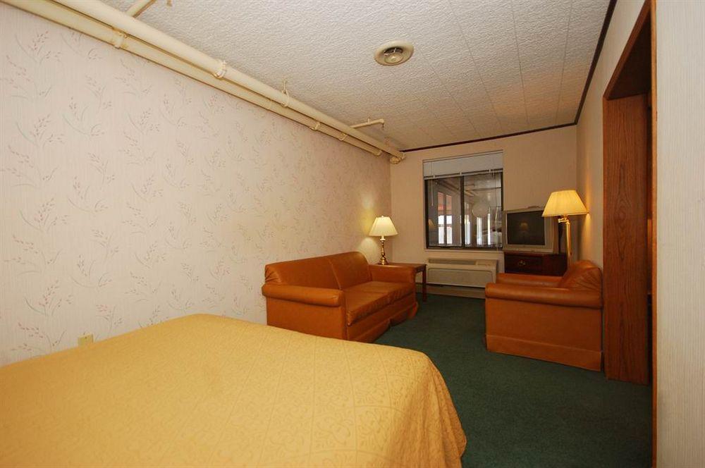 גיילורד Quality Inn מראה חיצוני תמונה