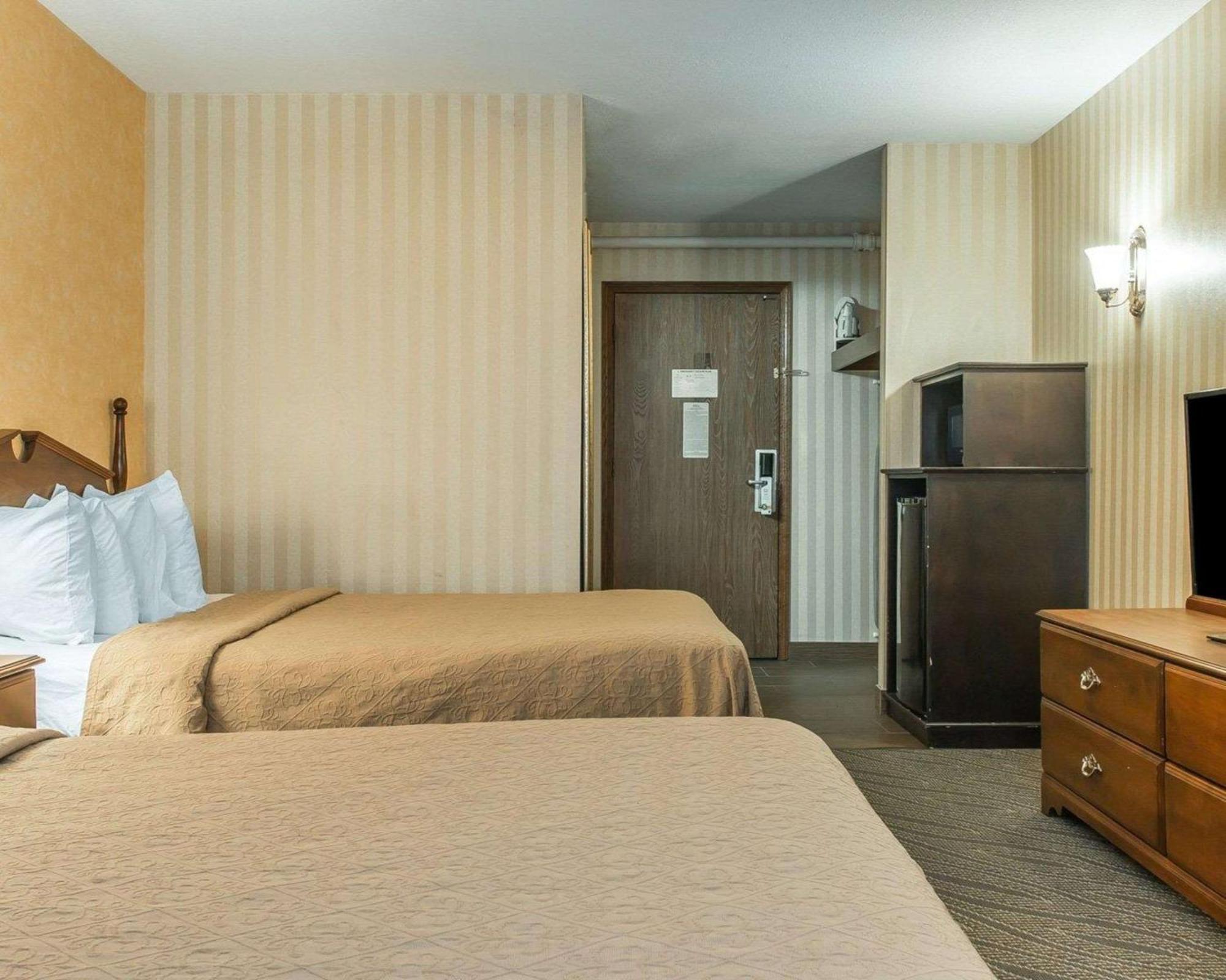 גיילורד Quality Inn מראה חיצוני תמונה