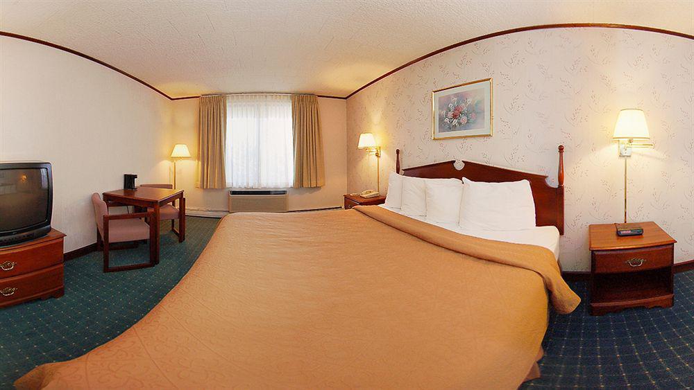 גיילורד Quality Inn מראה חיצוני תמונה